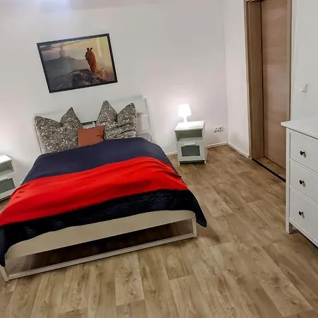 Apartman Im Lehm-fachwerkhaus Mit 3 Einzelnen Schlafzimmern Je Mit Tv
