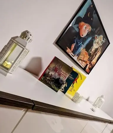 Im Lehm-fachwerkhaus Mit 3 Einzelnen Schlafzimmern Je Mit Tv *