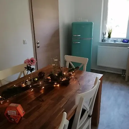 Im Lehm-fachwerkhaus Mit 3 Einzelnen Schlafzimmern Je Mit Tv