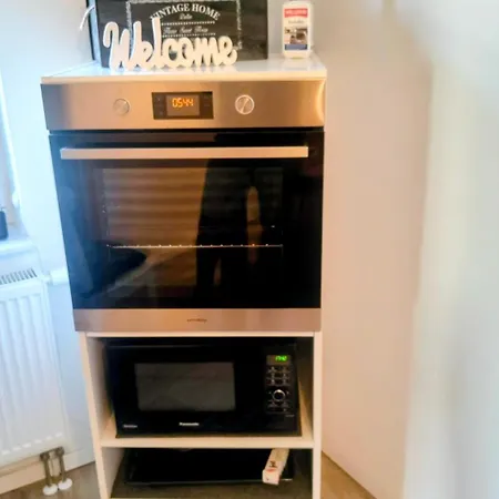 Im Lehm-fachwerkhaus Mit 3 Einzelnen Schlafzimmern Je Mit Tv Apartman