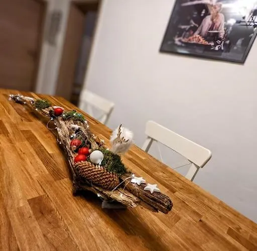 Im Lehm-fachwerkhaus Mit 3 Einzelnen Schlafzimmern Je Mit Tv