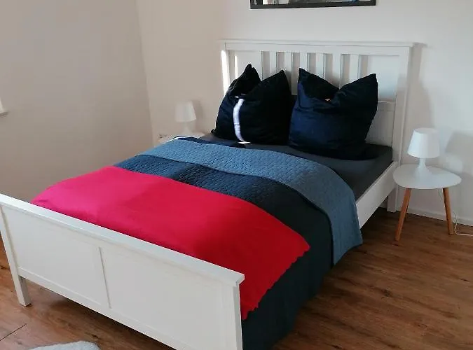 Im Lehm-fachwerkhaus Mit 3 Einzelnen Schlafzimmern Je Mit Tv Erfurt