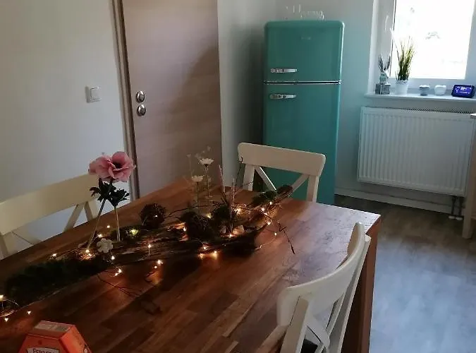 Im Lehm-fachwerkhaus Mit 3 Einzelnen Schlafzimmern Je Mit Tv